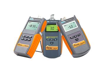 Zápůjčka sady přístrojů pro měření optiky přímou metodou (zdroj záření + powermeter)